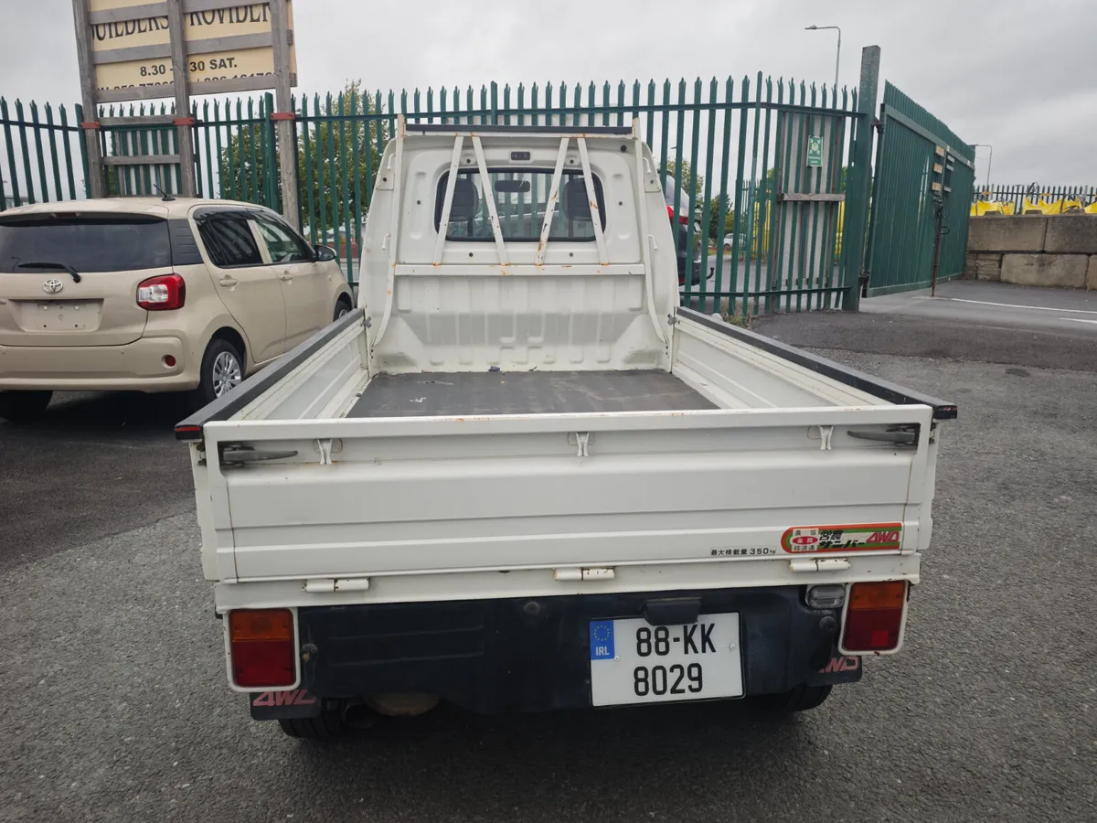 Subaru Samber 1988 4x4 - Image 4