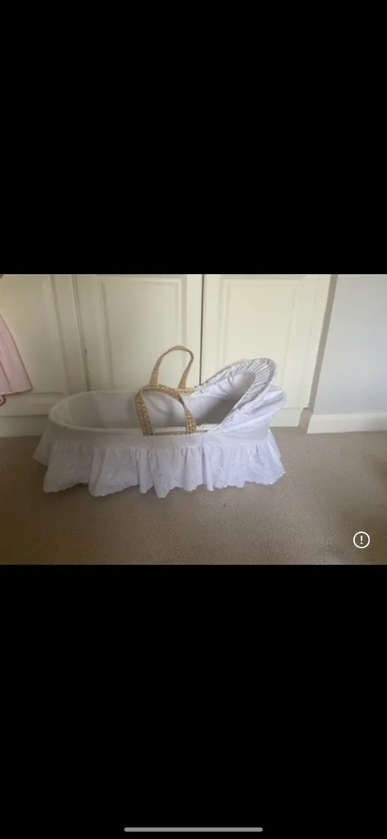 White Moses basket - Image 2