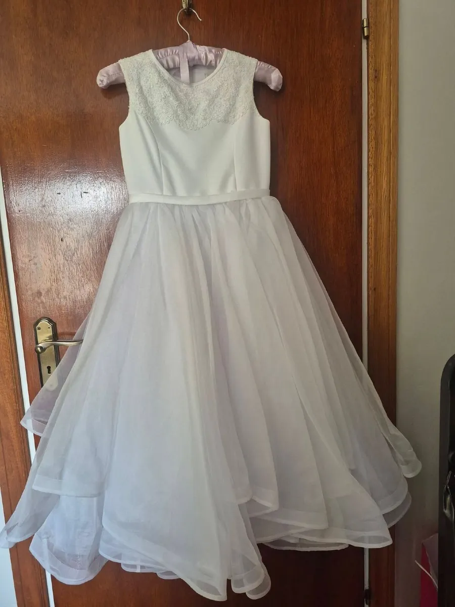 Communion dress - Image 3