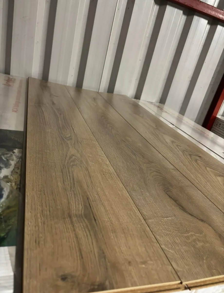 Brand new laminated flooring in stock - Image 2
