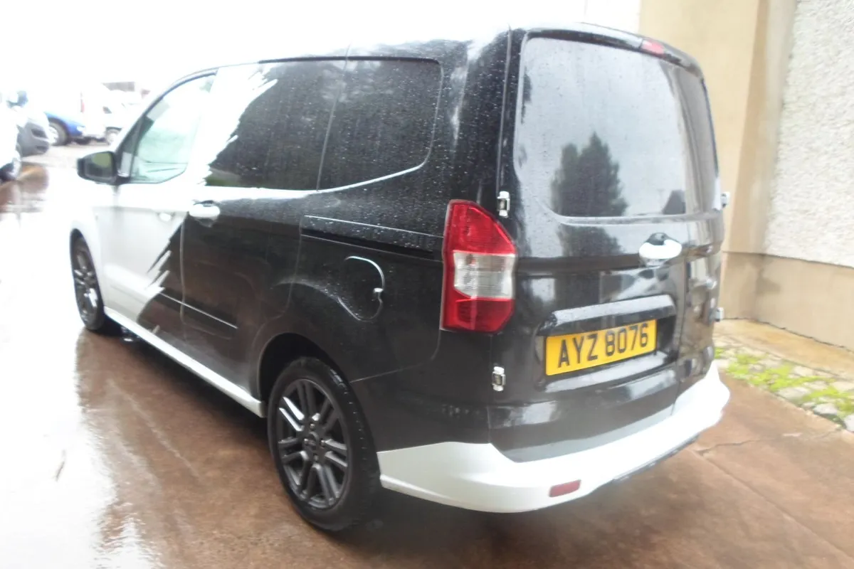 Ford Transit 2021 - Image 3
