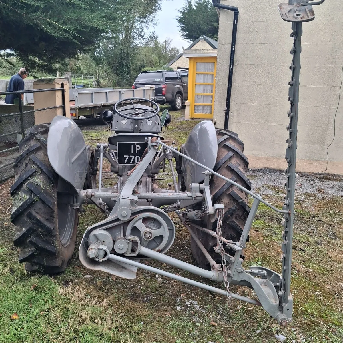 Vintage tractor Ferguson TVO 1950 - Image 4