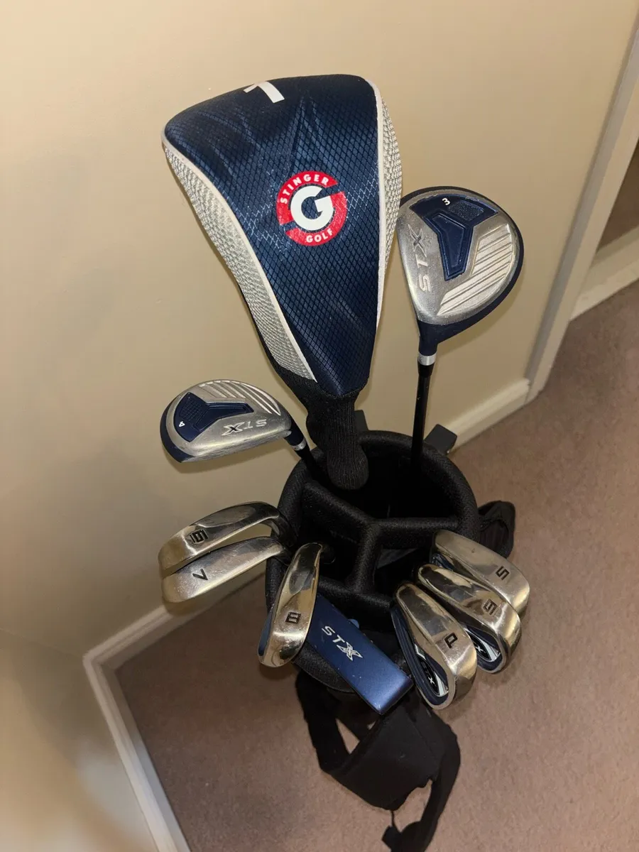 Left handed golf club set - Image 1