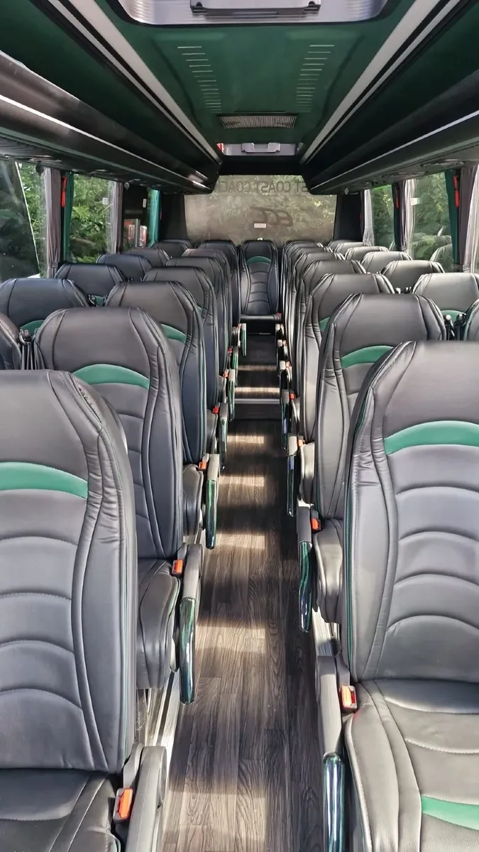Iveco 33 Seater Midi Coach - Image 2