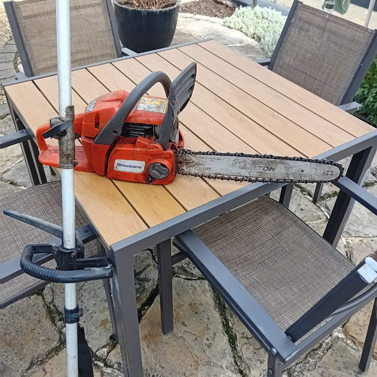 Chainsaw & tree pruner - Image 4