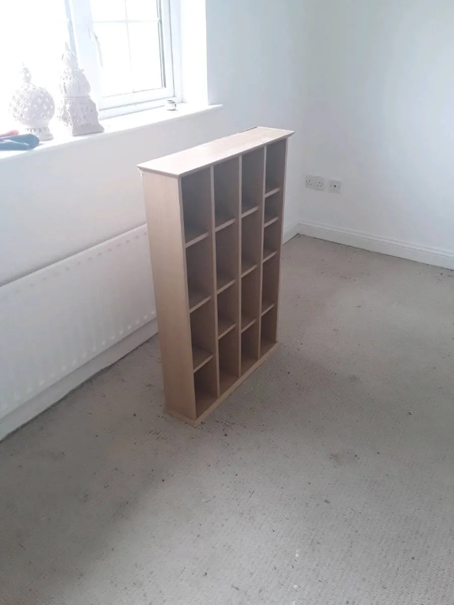 DVD storage  shelves 10euro - Image 2