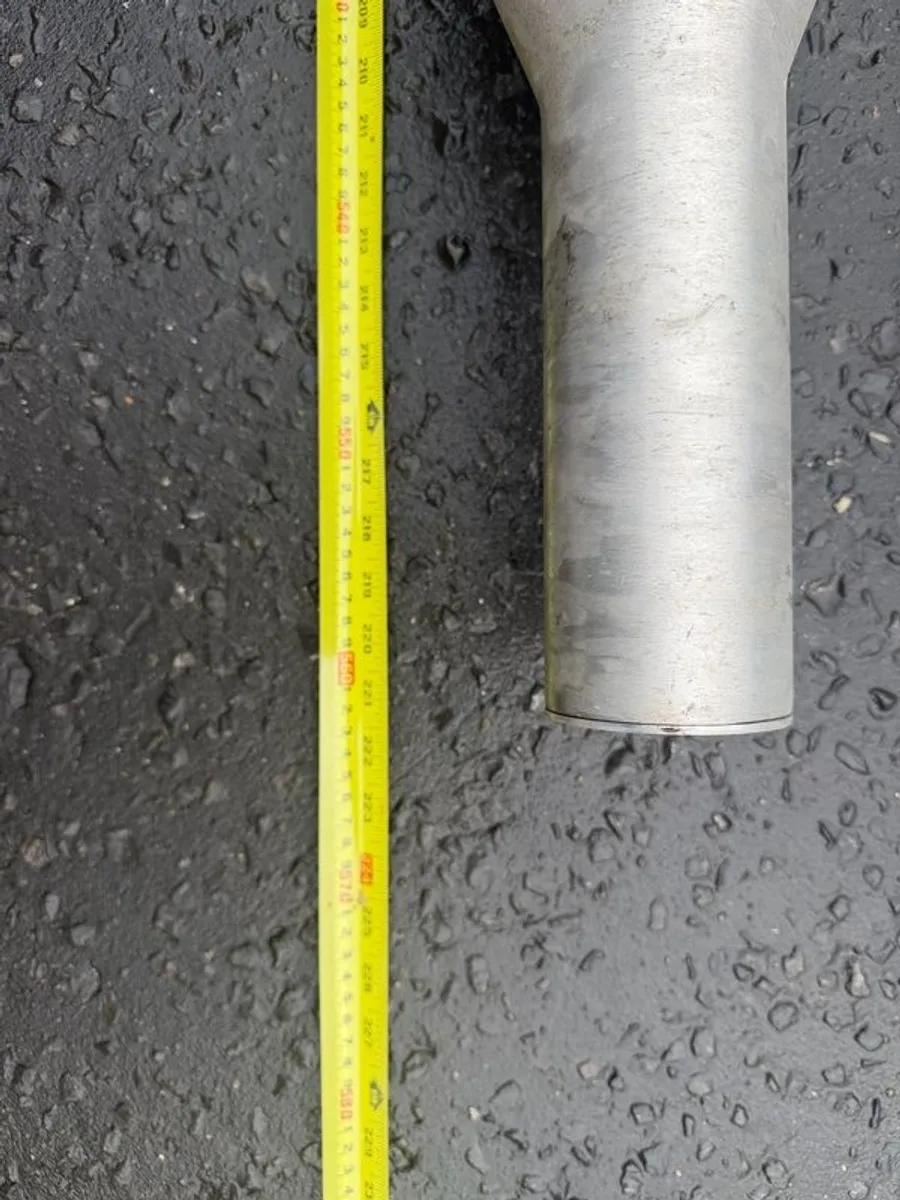 Aluminium light pole - Image 4