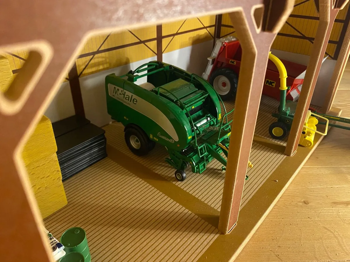 Farm toy sheds - Image 3