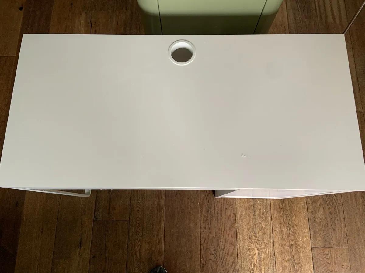 Ikea Micke desk - Image 2