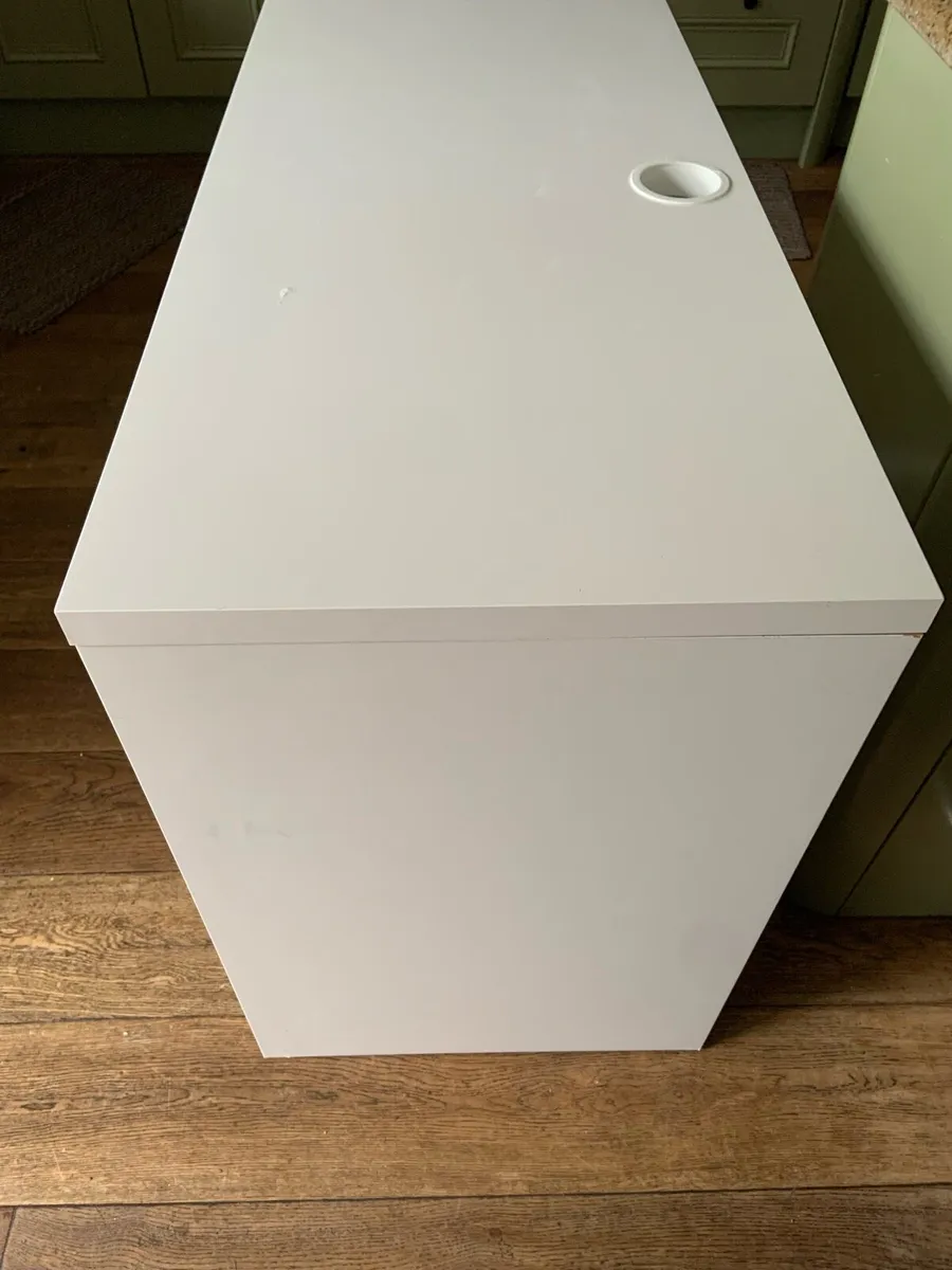 Ikea Micke desk - Image 3