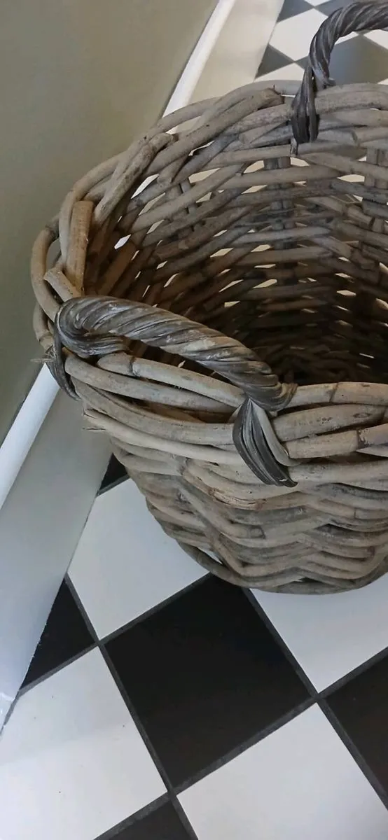 Large Thick Woven Rattan Basket - Image 3