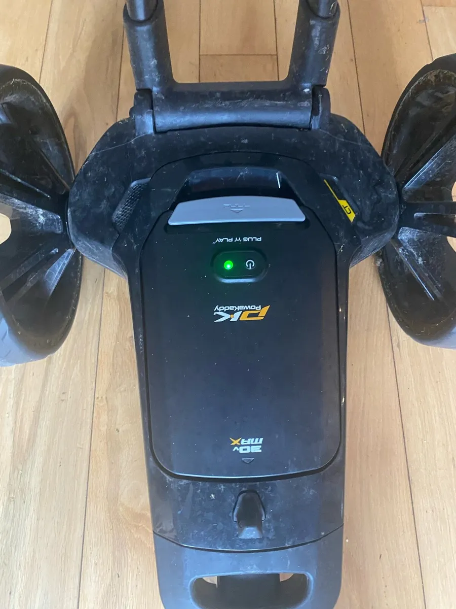Powercaddy FX1 Electric Trolly - Image 3