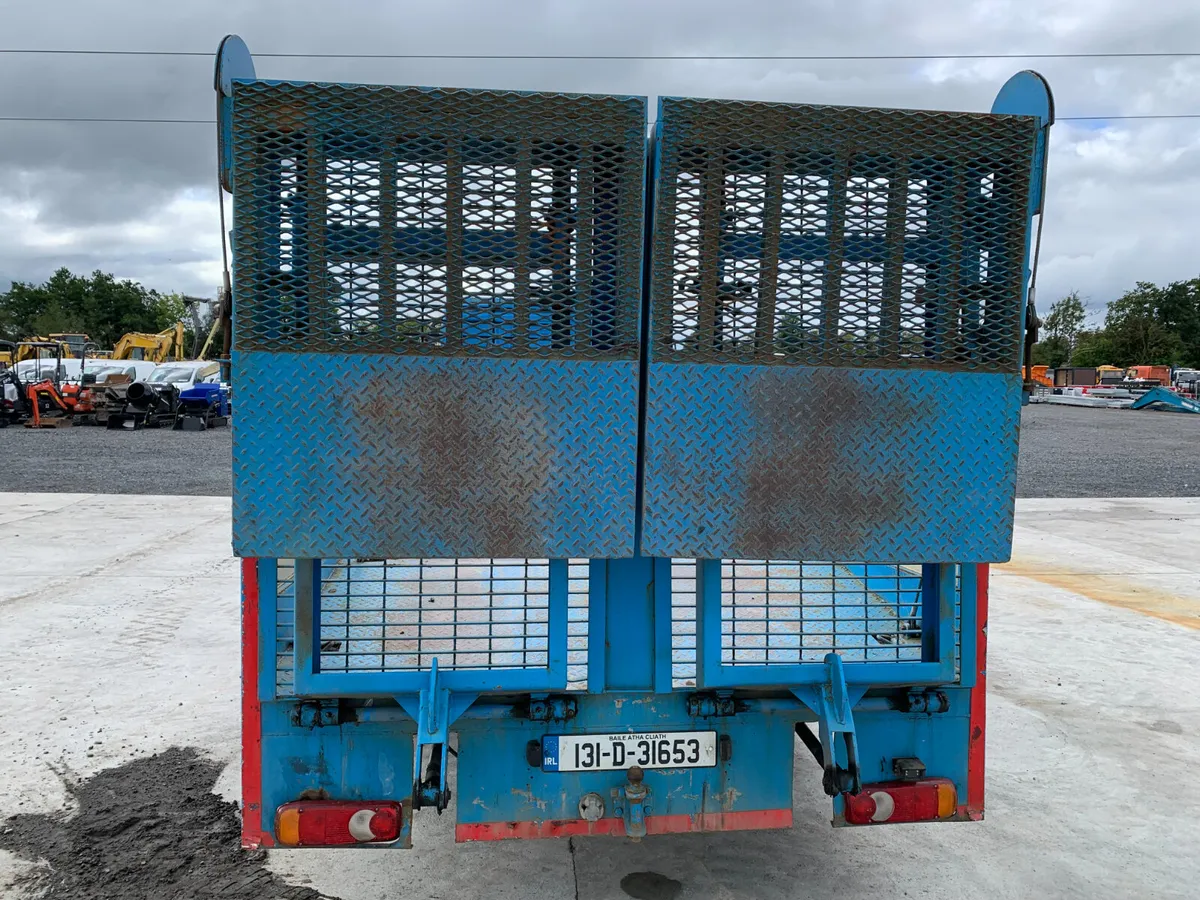 2013 IVECO EUROCARGO 7.5T DROPSIDE BEAVERTAIL - Image 4