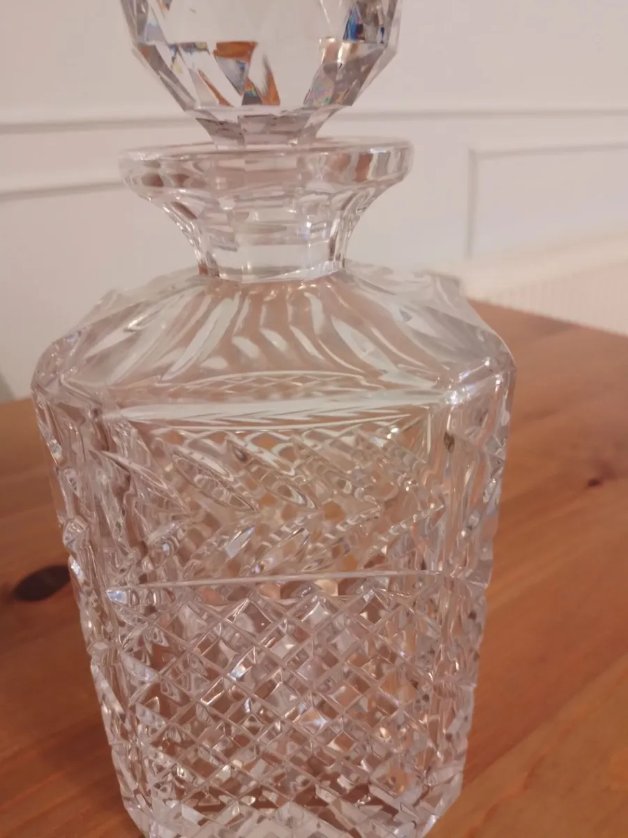 Decanter - Image 1