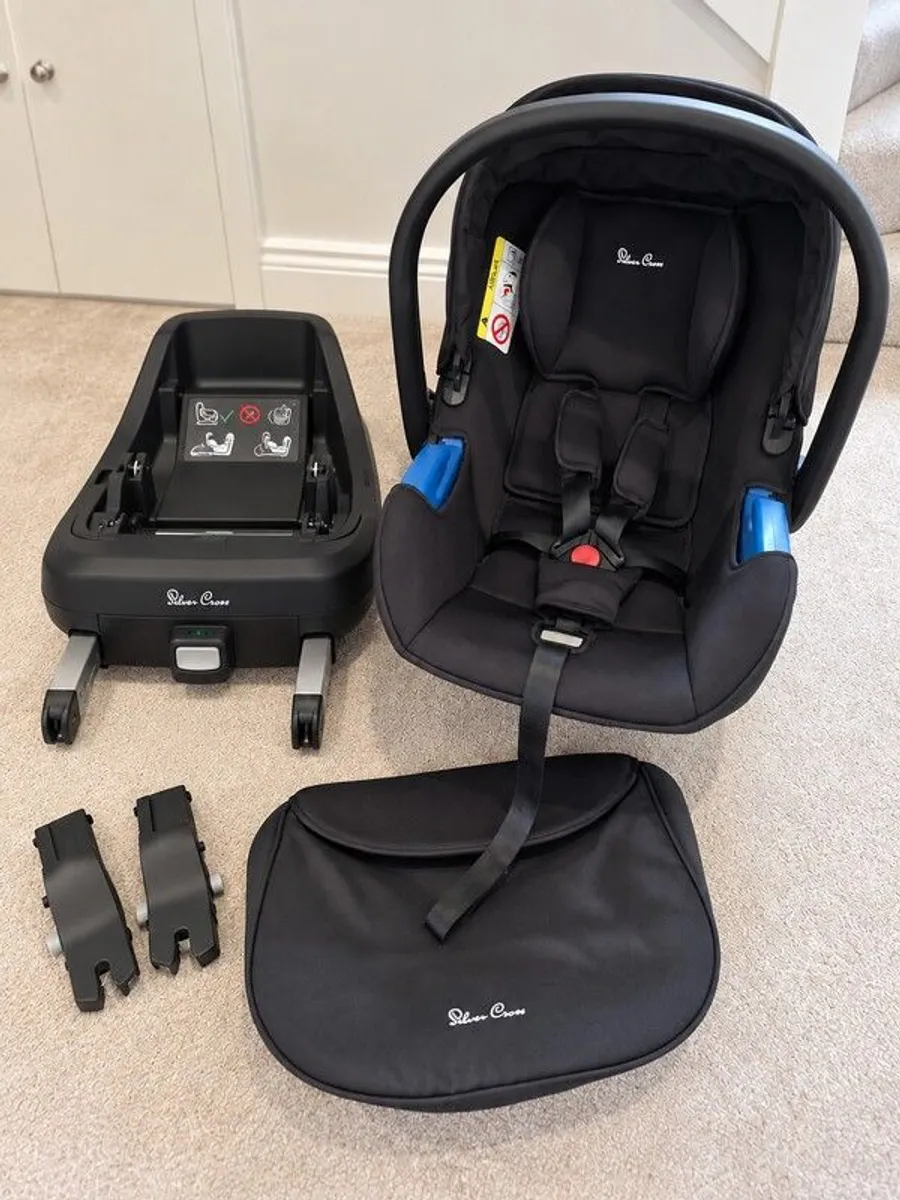 Silver Cross Travel System & Extras - Image 3