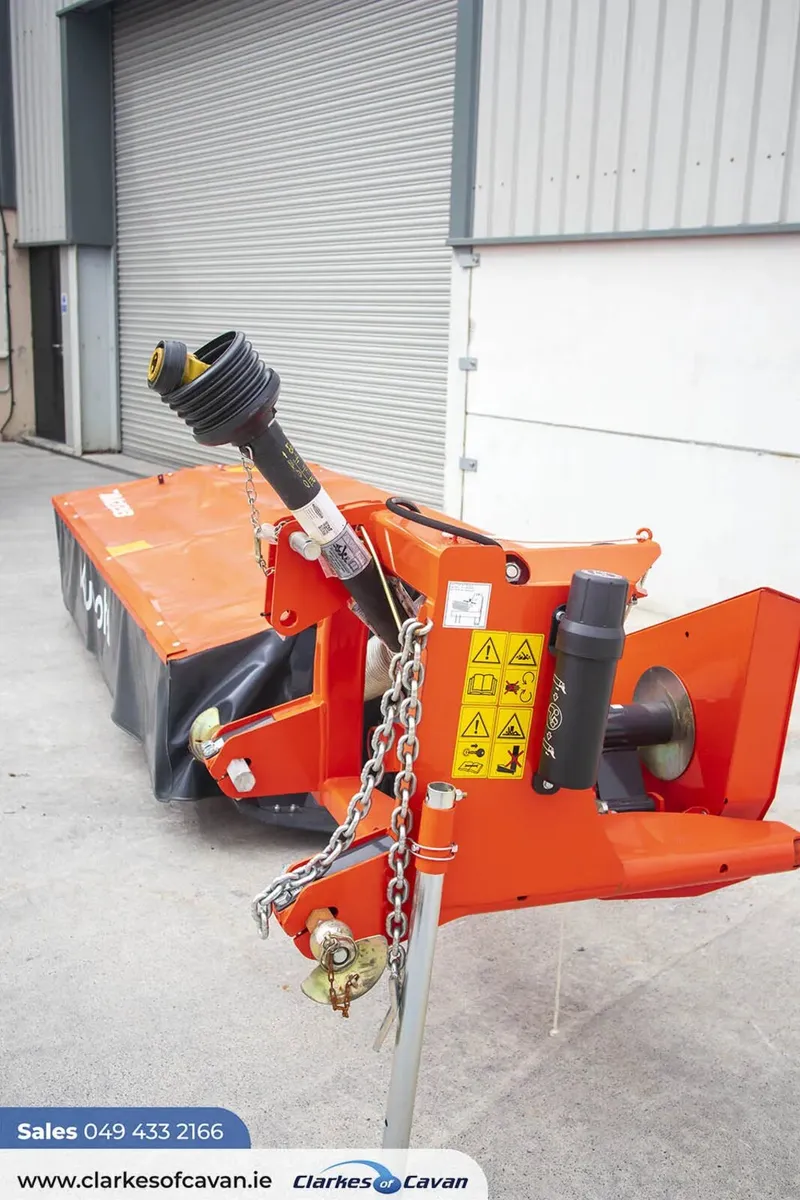 Kubota DM2028 Mower - Image 3