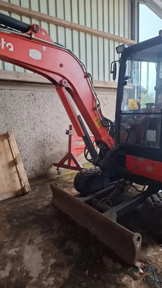 Kubota Digger u353a3 - Image 4