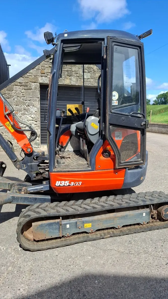 Kubota Digger u353a3 - Image 2