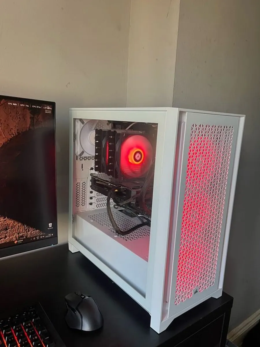 Gaming PC & MMO; Monitor - Image 2