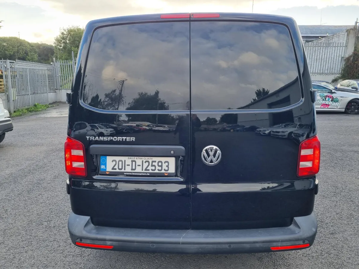 Volkswagen Transporter 2020 - Image 4
