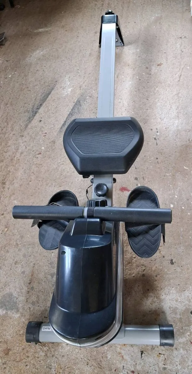 Rowing machine - Image 3