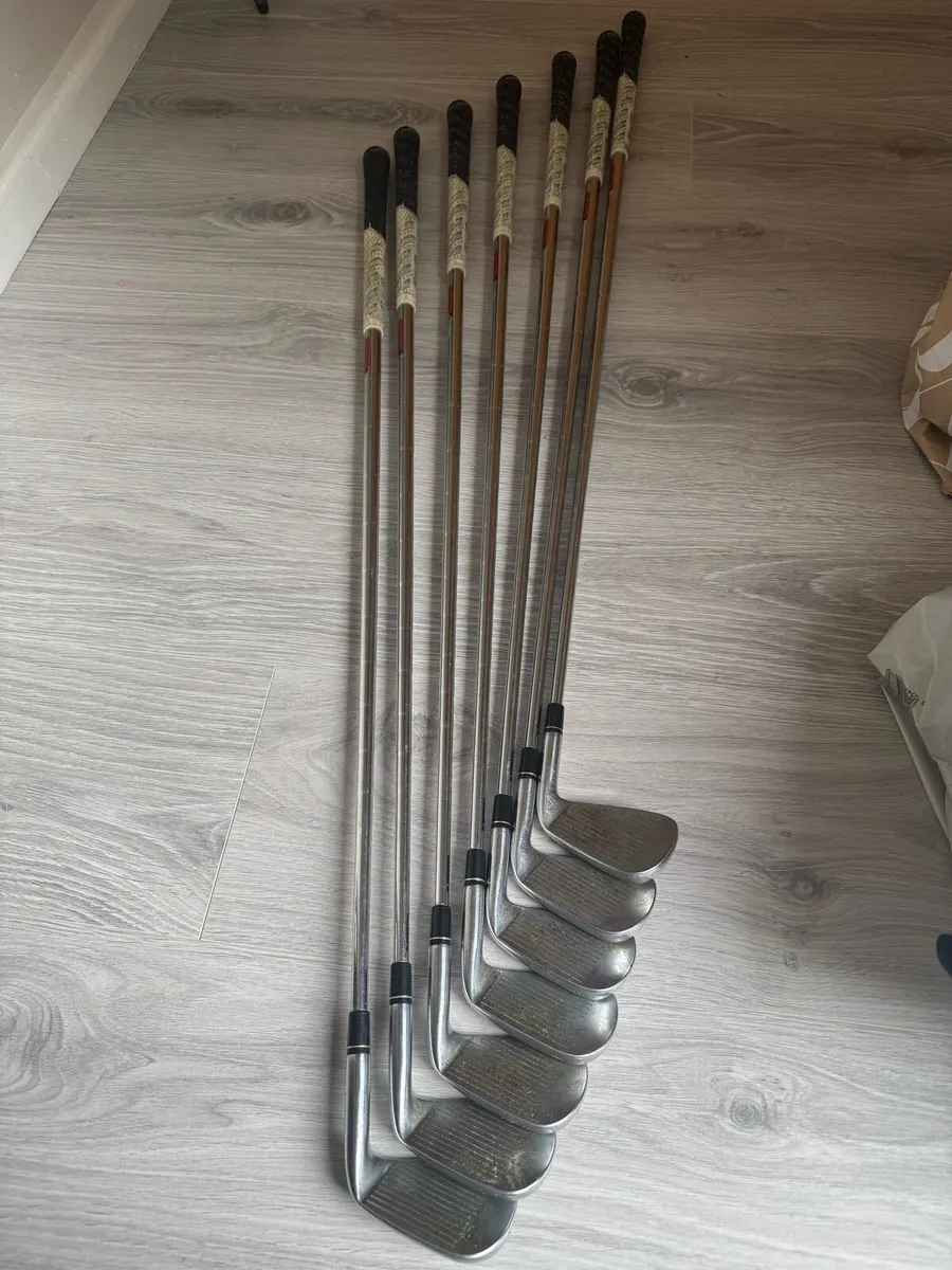Taylormade P750 Tour Proto Irons - LH 5-PW - Image 2