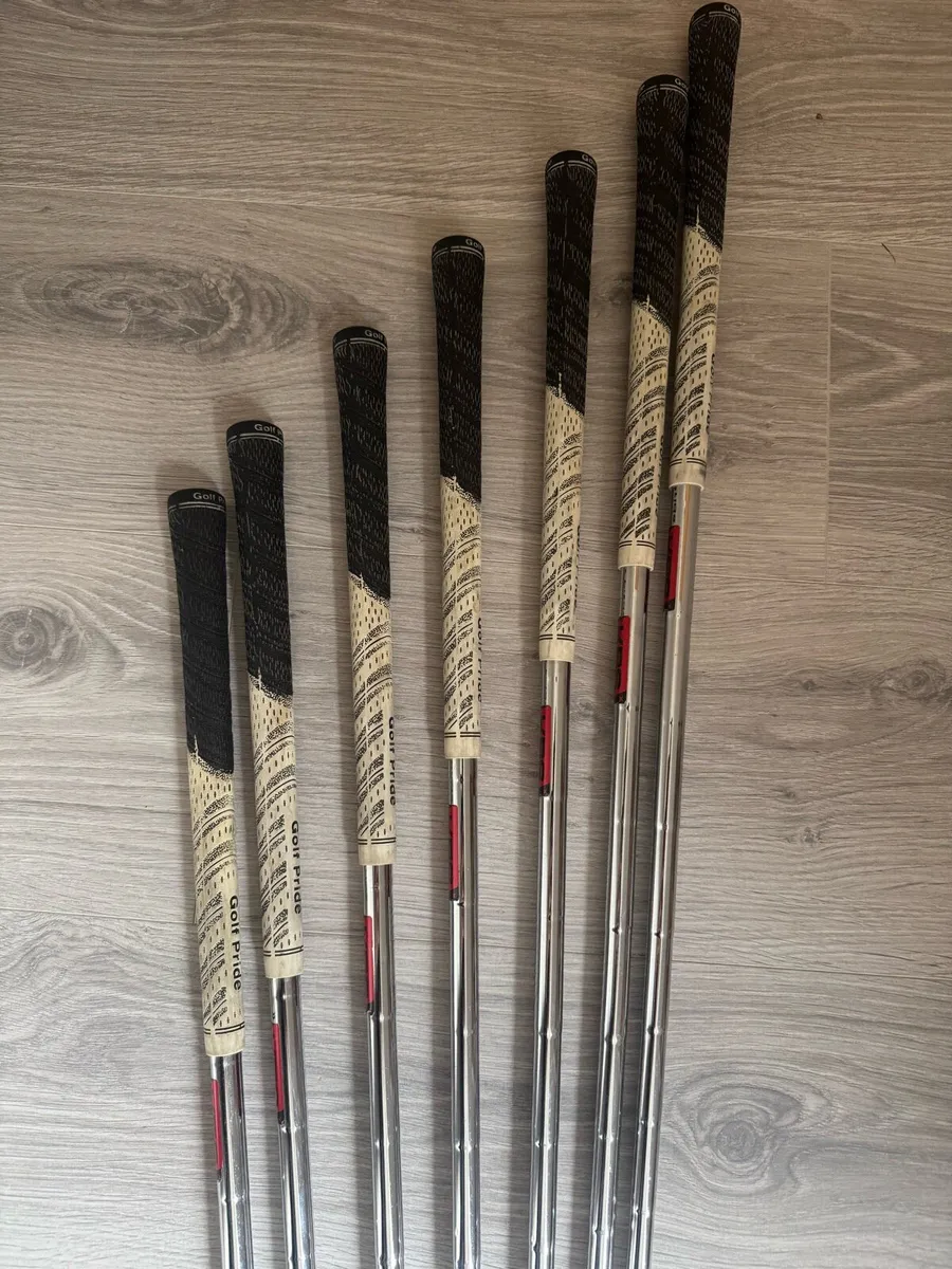 Taylormade P750 Tour Proto Irons - LH 5-PW - Image 4