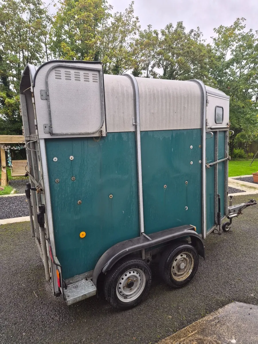 Horsebox - Image 1