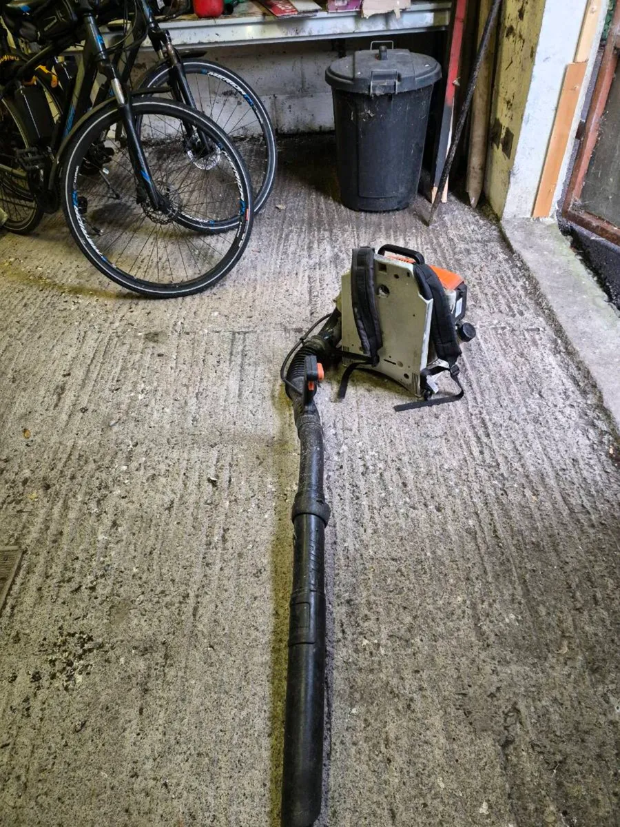 Stihl yard blower - Image 3