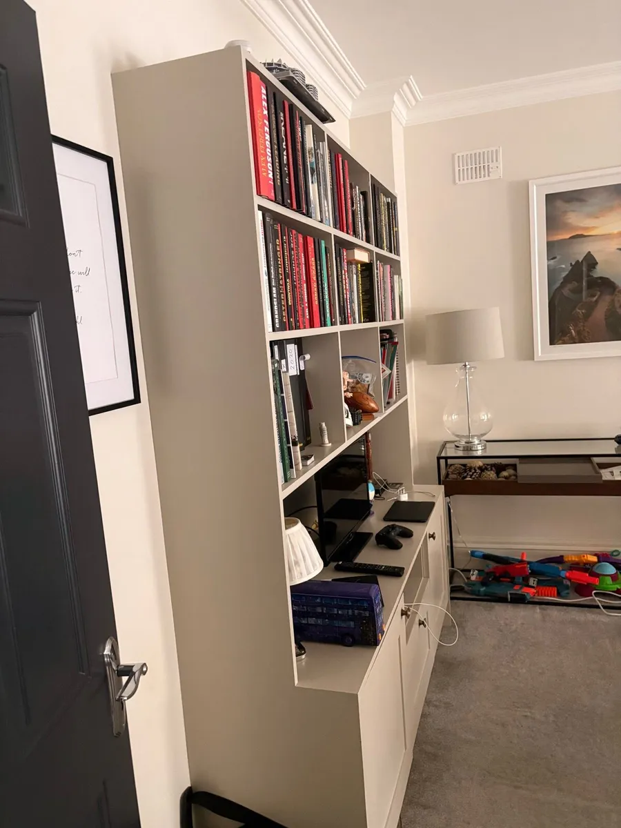 Book case / Gaming Unit - Image 2