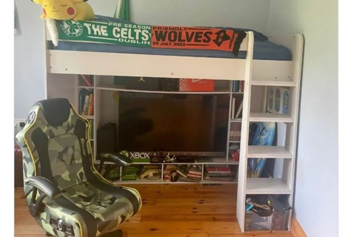 High sleeper bed - Image 1