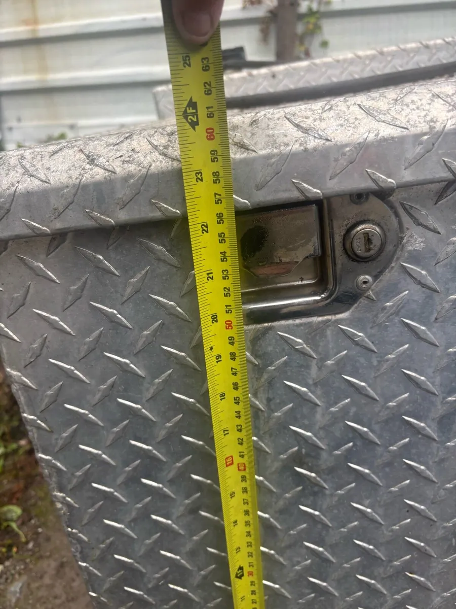 Combi tool chest and Bowser w pump. - Image 4