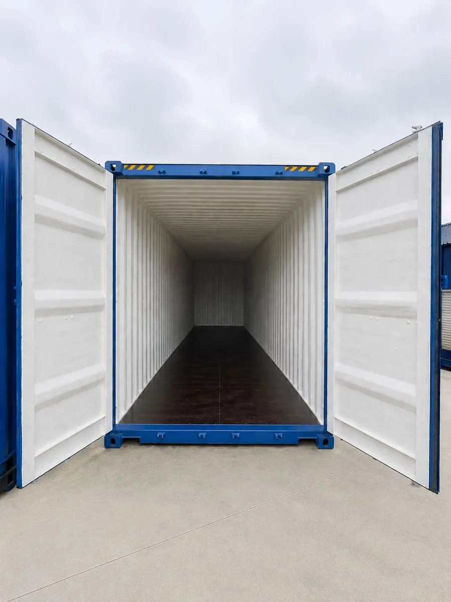 PRICE REDUCED! NEW 40FT High Cube Insulated - Image 1
