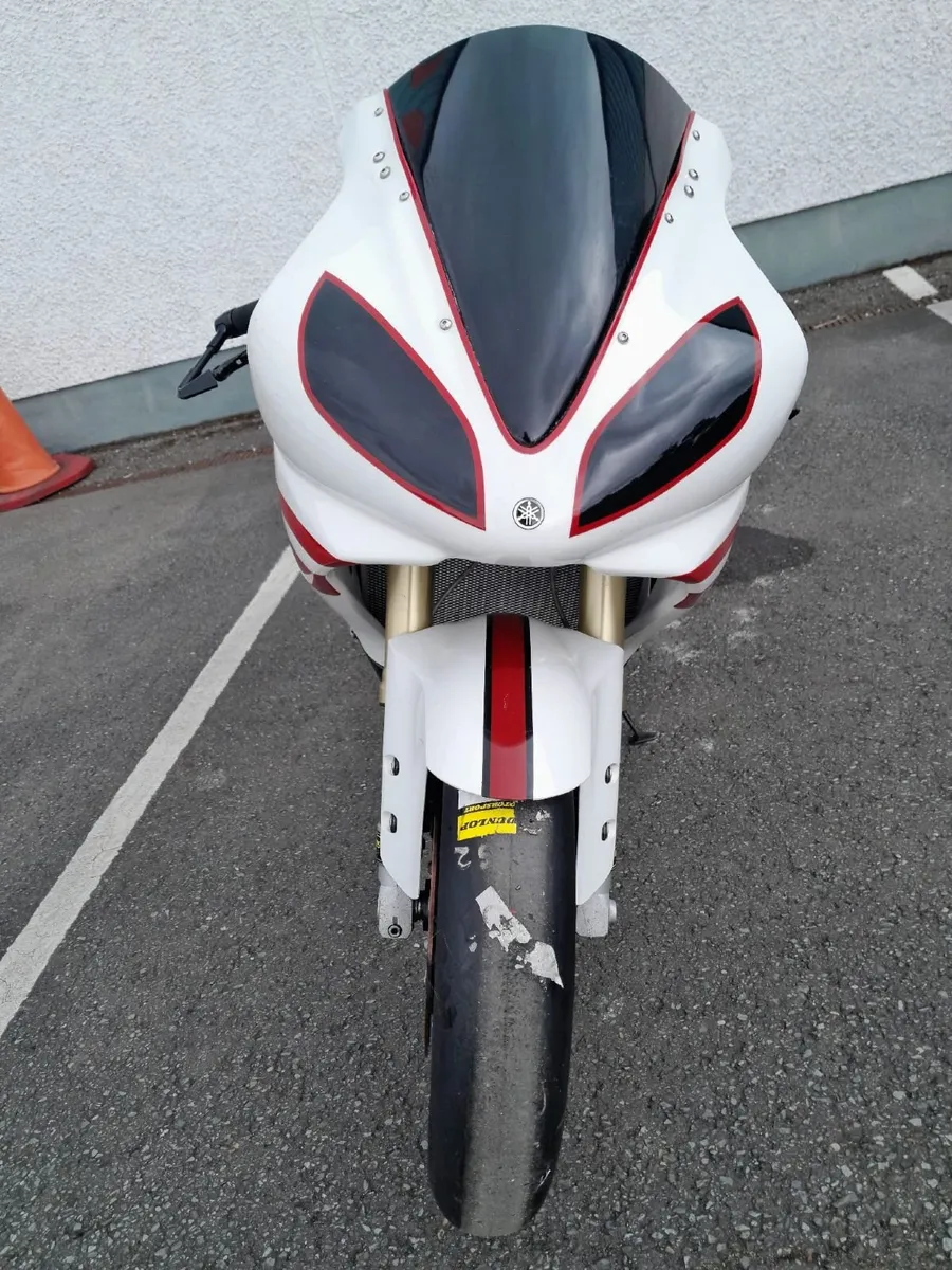 Yamaha R1 race bike, track bike, preinjection 1998 - Image 2