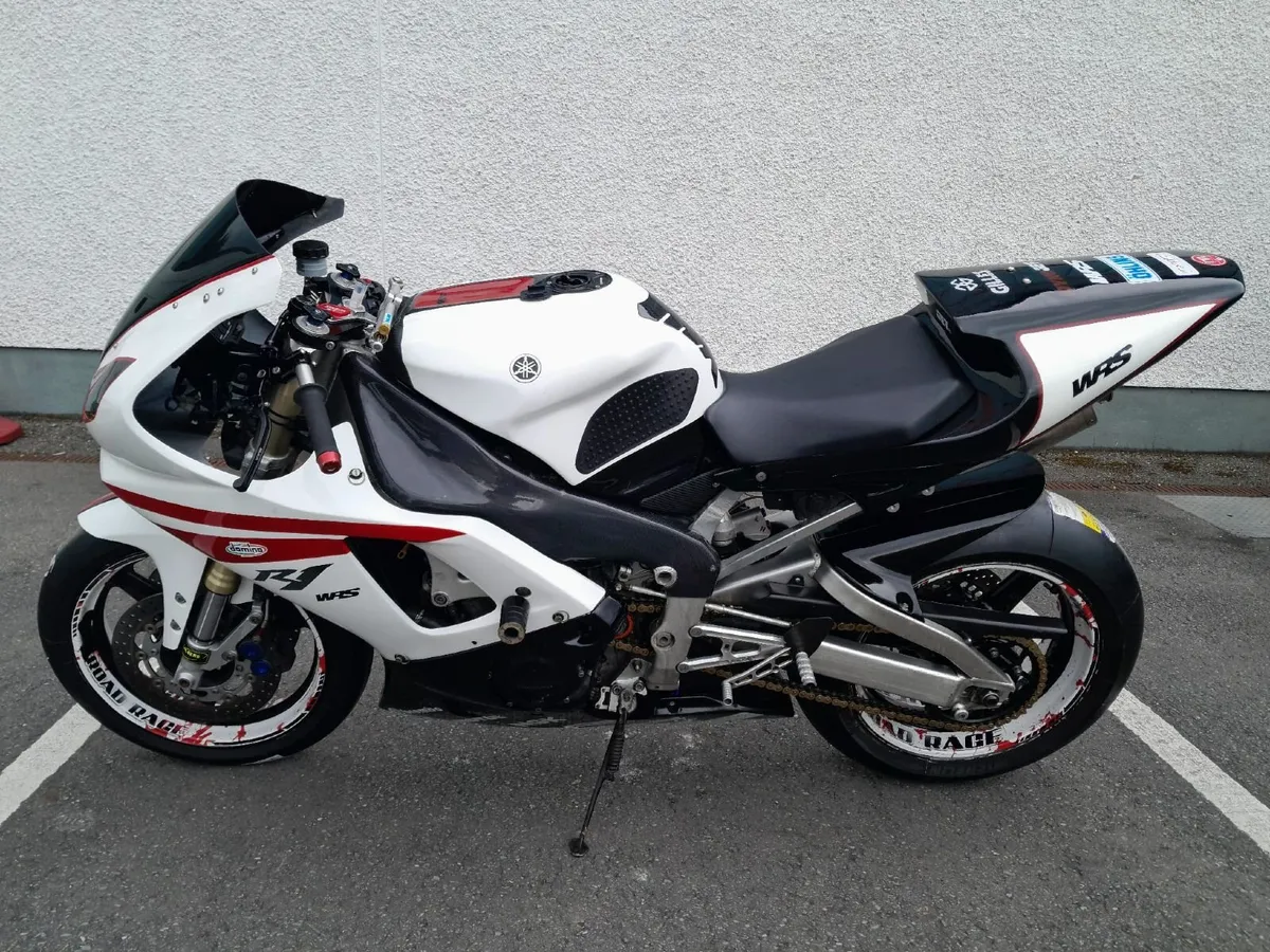 Yamaha R1 race bike, track bike, preinjection 1998 - Image 3