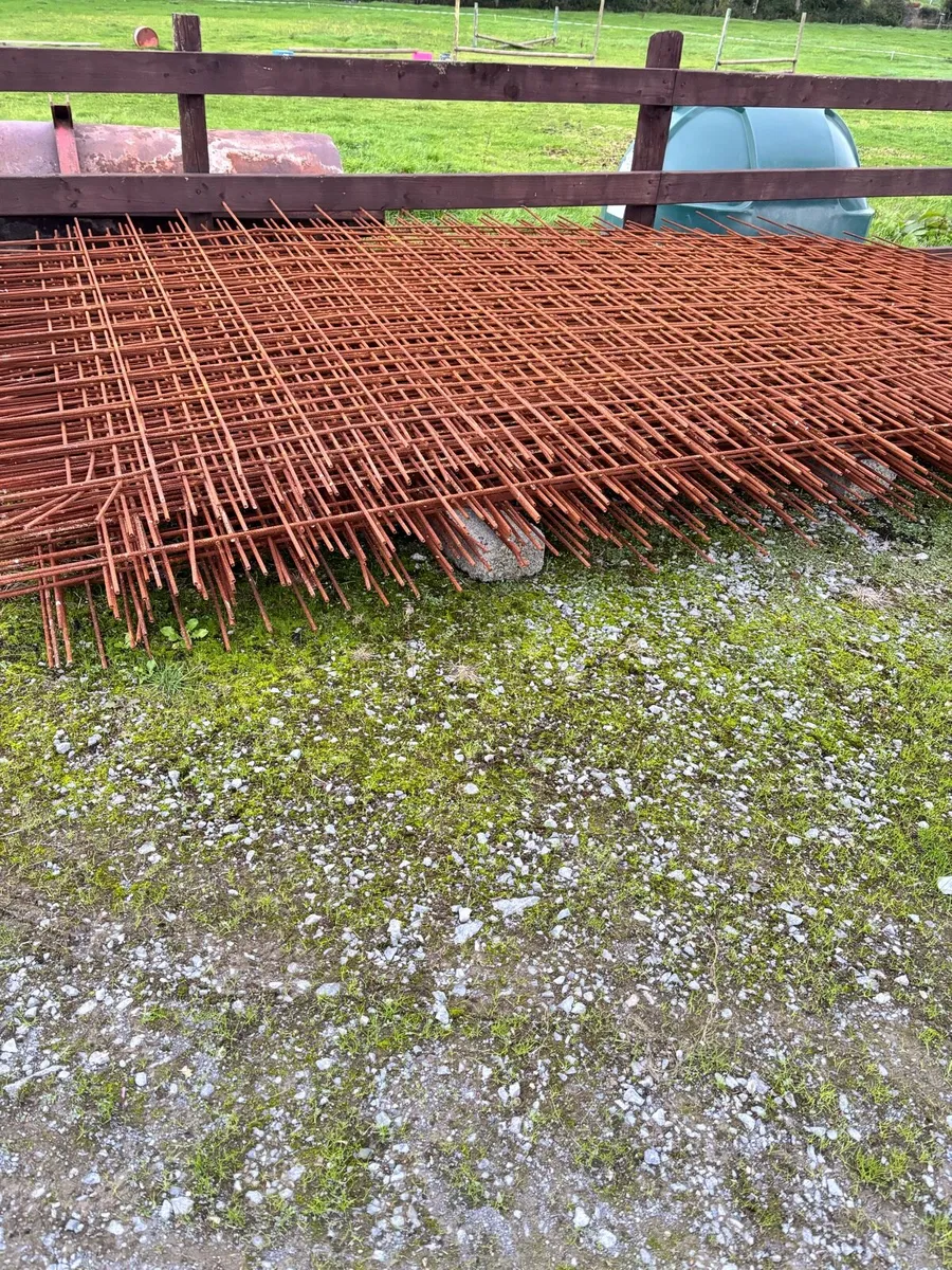 10mm steel reinforcing mesh. 4.8 x 2.4