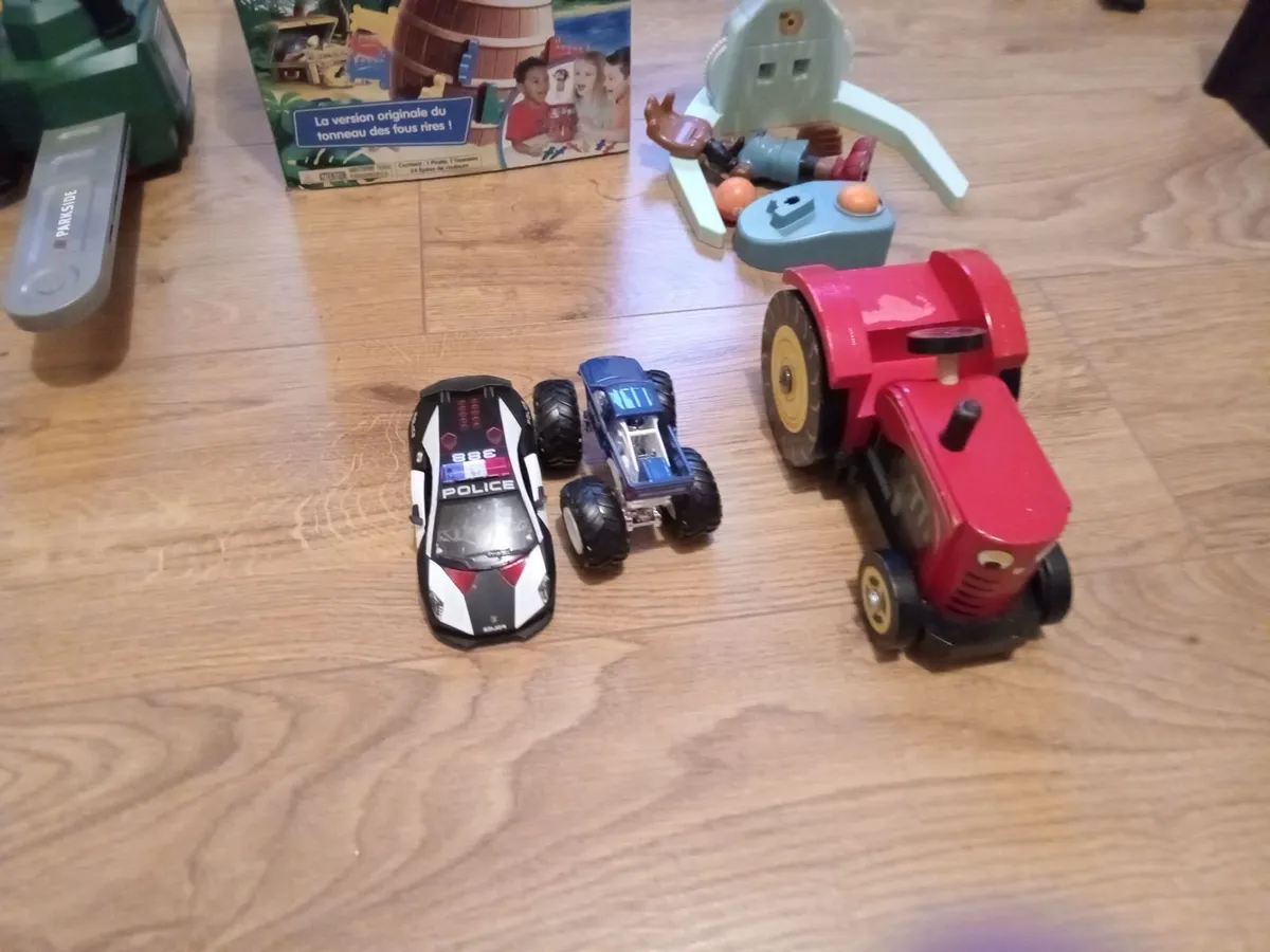 Toys - Image 4