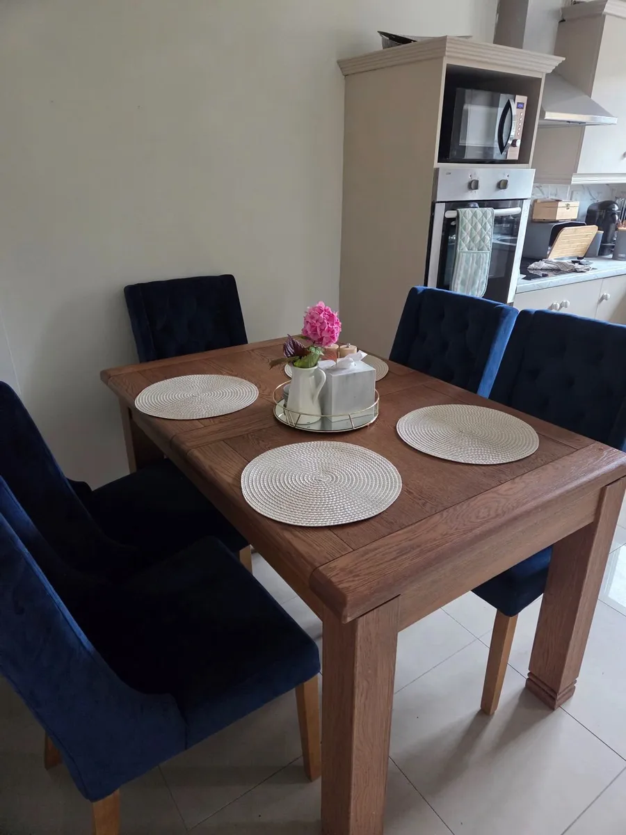 Dining Tables and 6x Crushed Velvet Blue  Chairs - Image 4