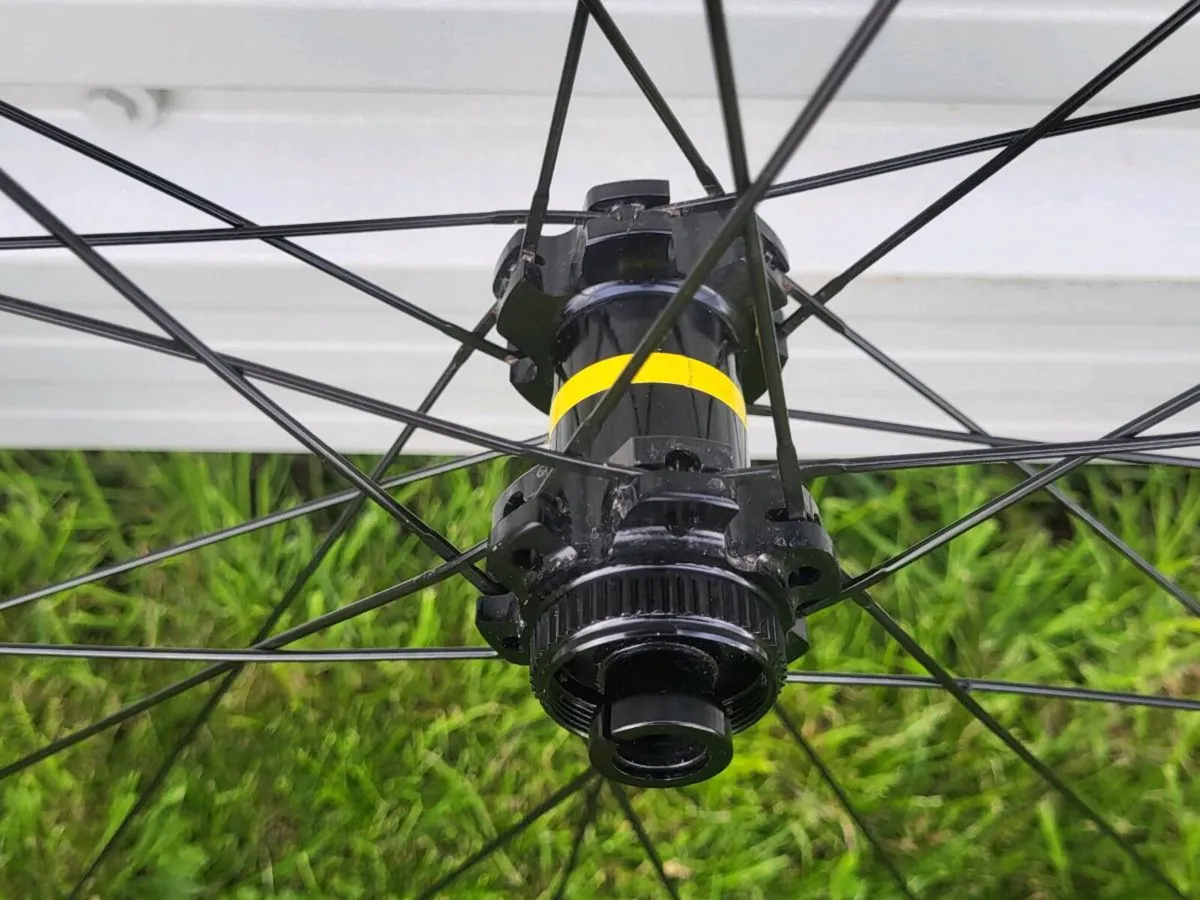 Mavic Aksium Disc Wheelset - Image 3