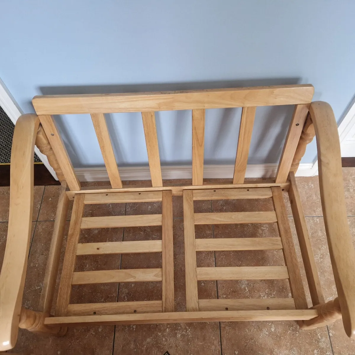 2 + 1 +1 Chairs - Image 3