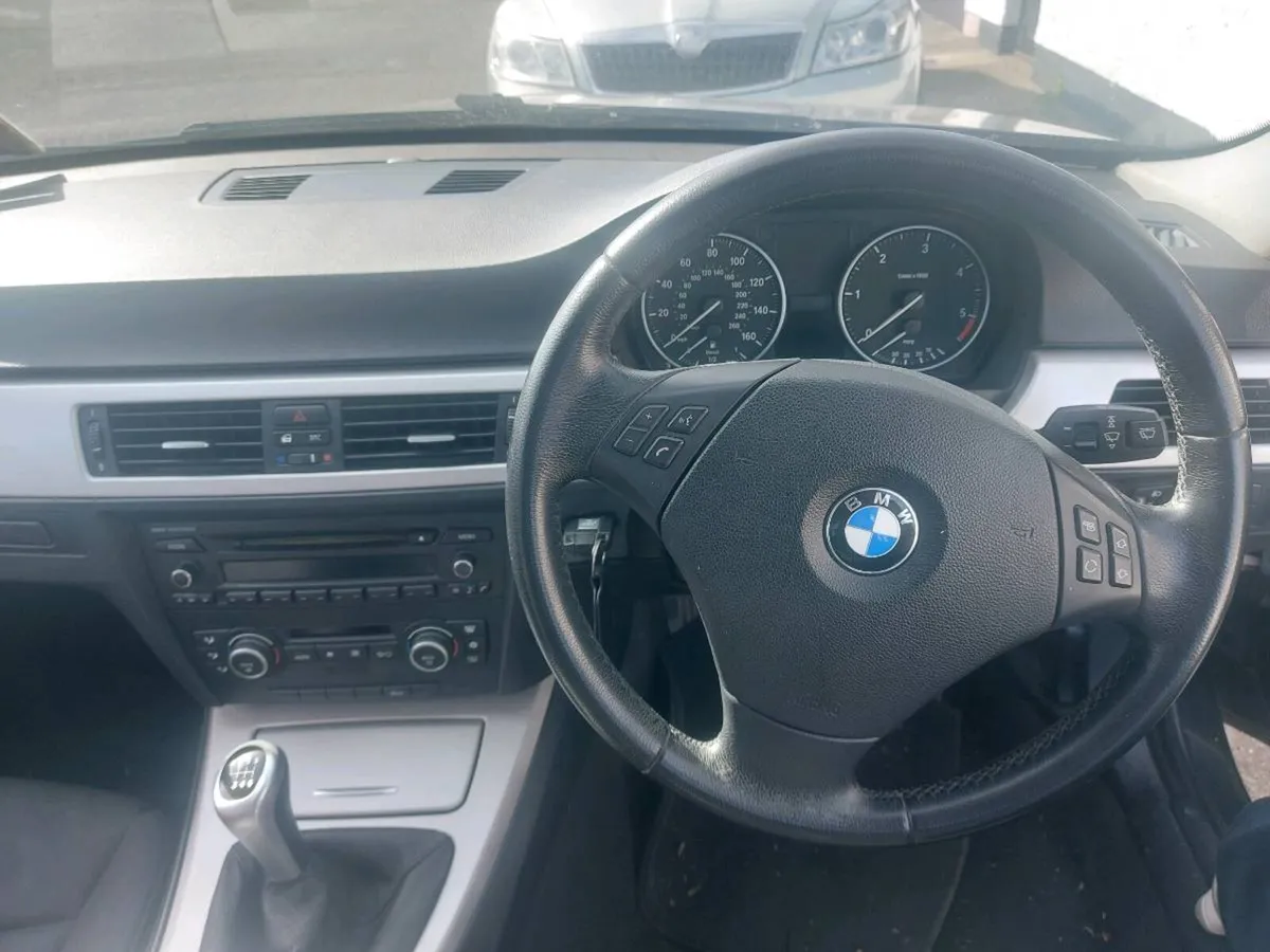 Car - Image 2