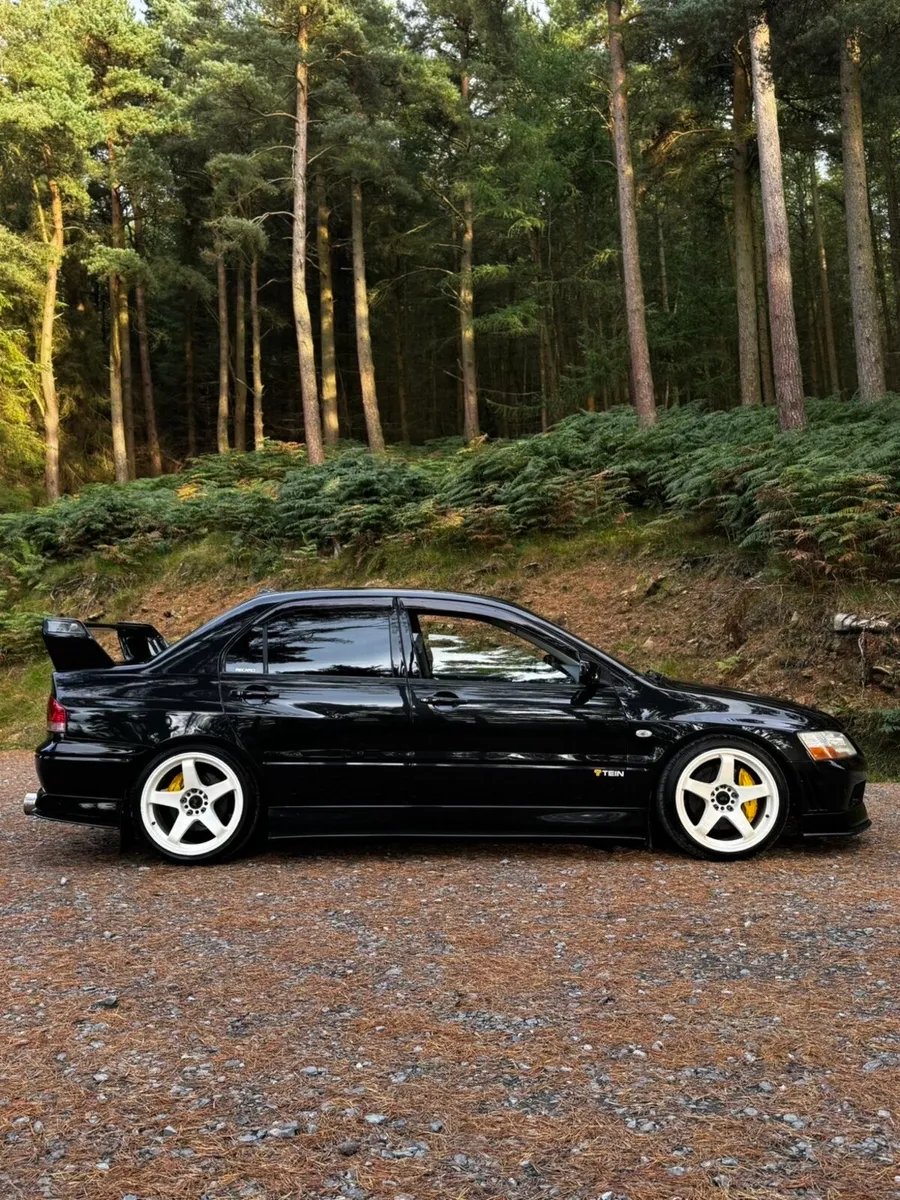 Mitsubishi Evo 7 FQ300 - Image 2