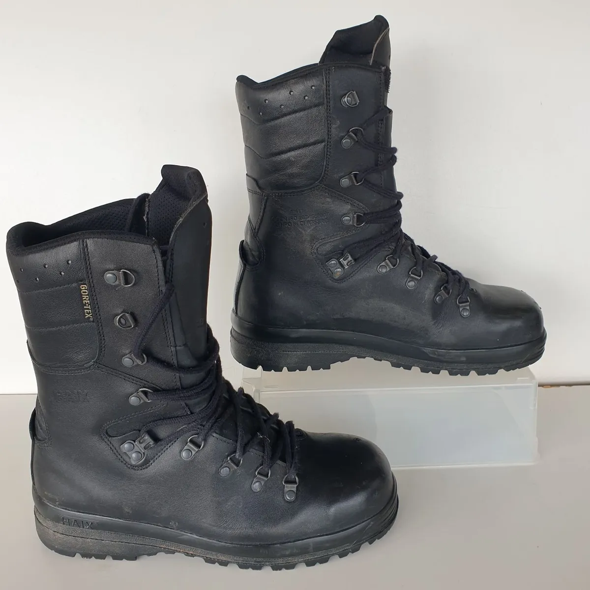 Haix Tibet goretex work boots size 10 steel toe - Image 1