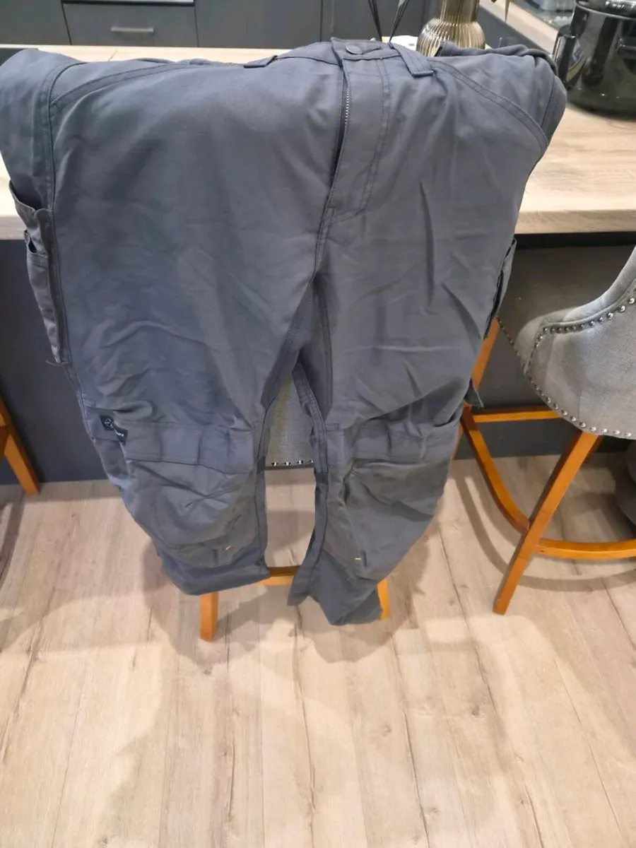 Snickers work trousers - Image 1