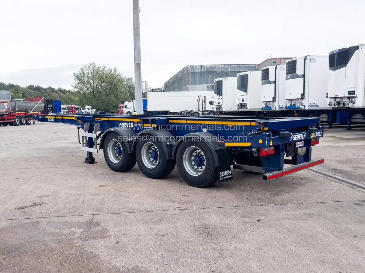 (5) 2021 DENNISON SLIDING SKELETAL TRAILERS - Image 4