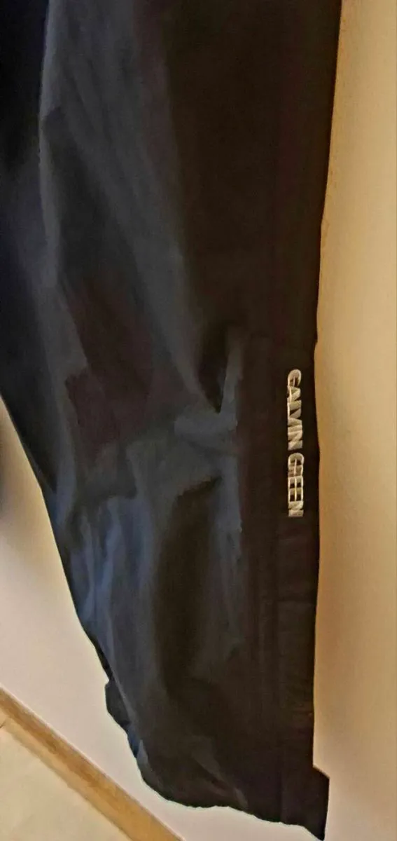 Galvin Green Gortex rain suit - Image 2