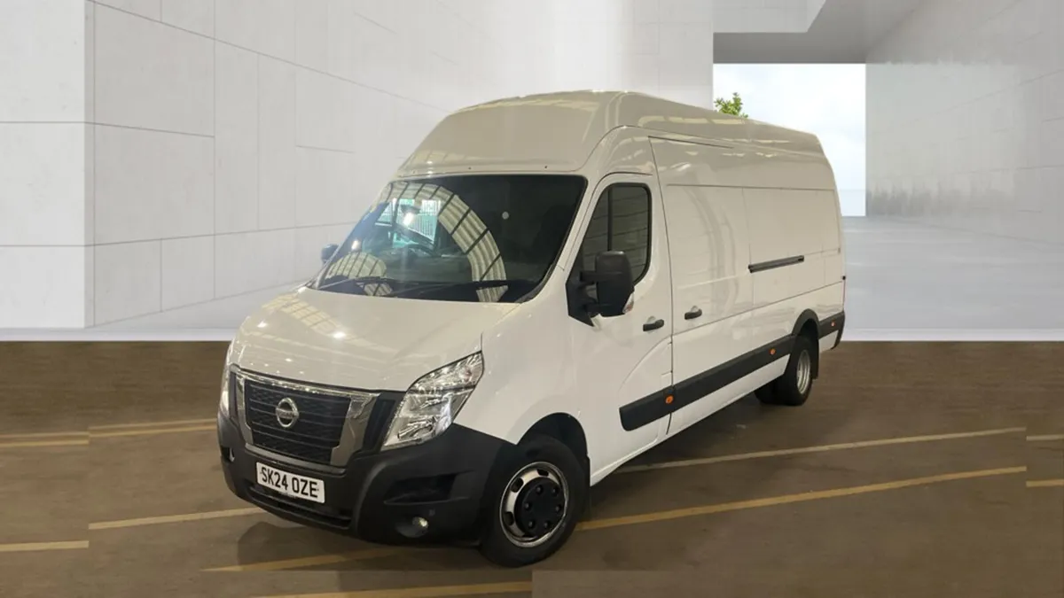 VERY RARE 2024 NISSAN INTERSTAR 2.3 165 BHP L4H3 - Image 2