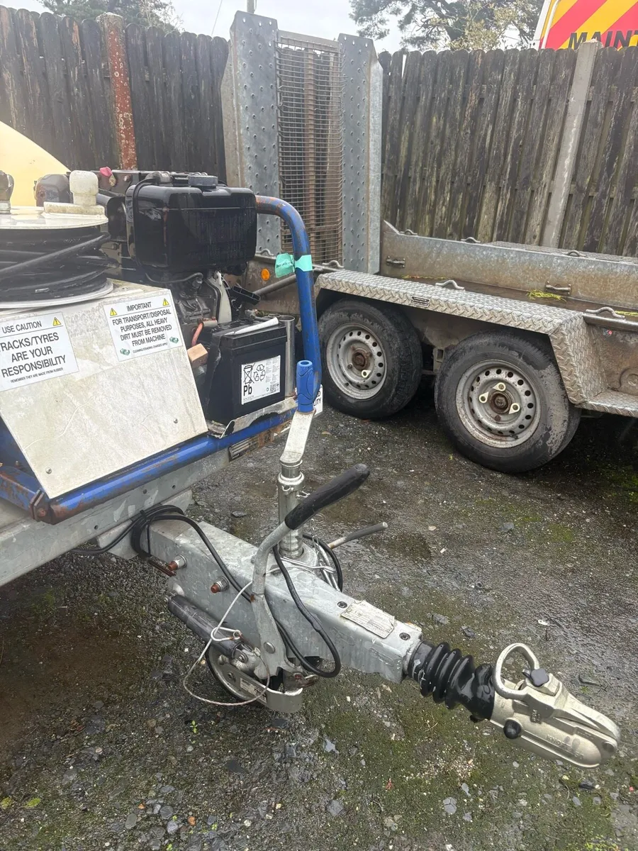 Tow behind diesel power washer - Image 3