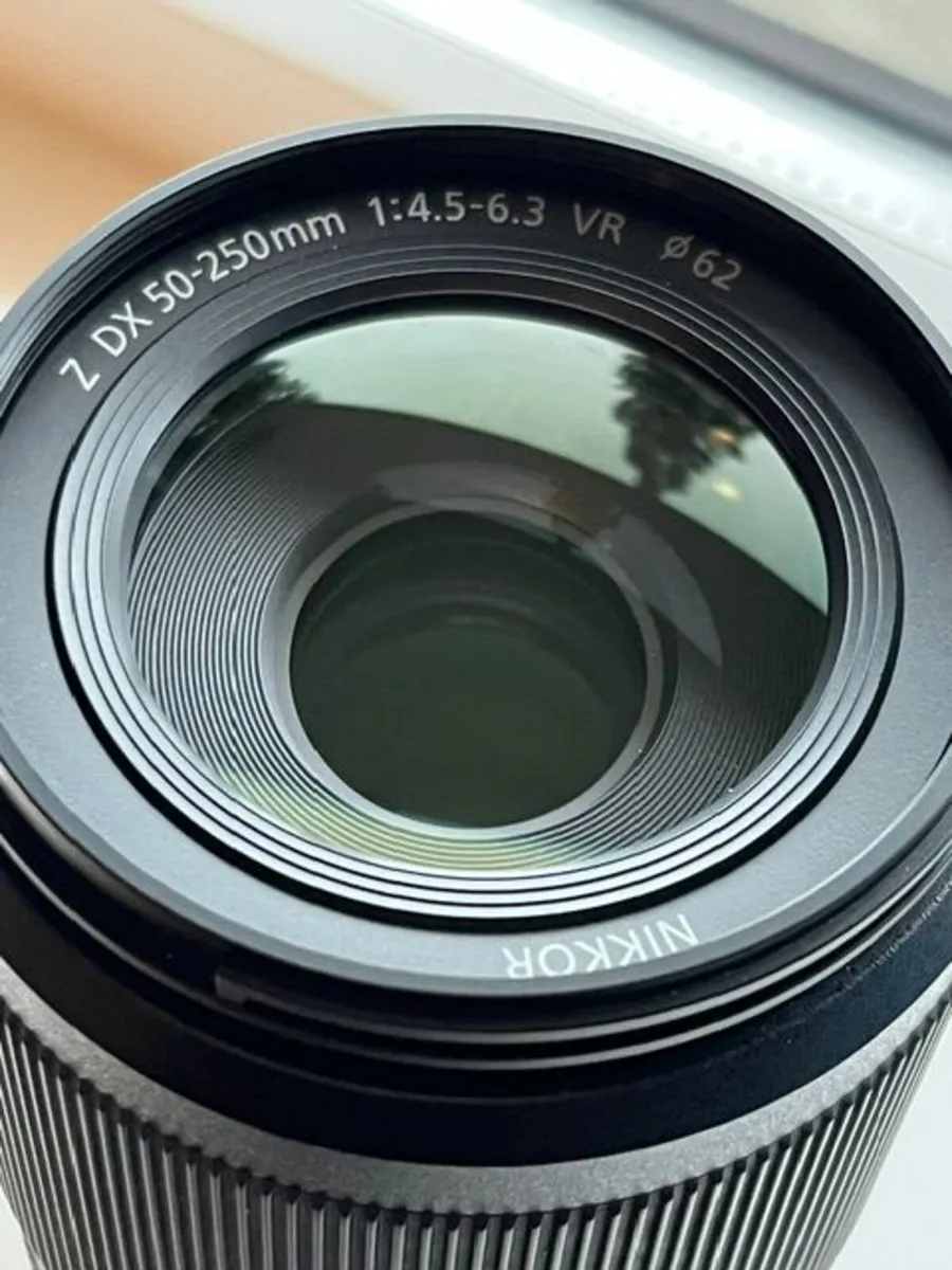 DX 50-250 4.5-6.3 like new - Image 1