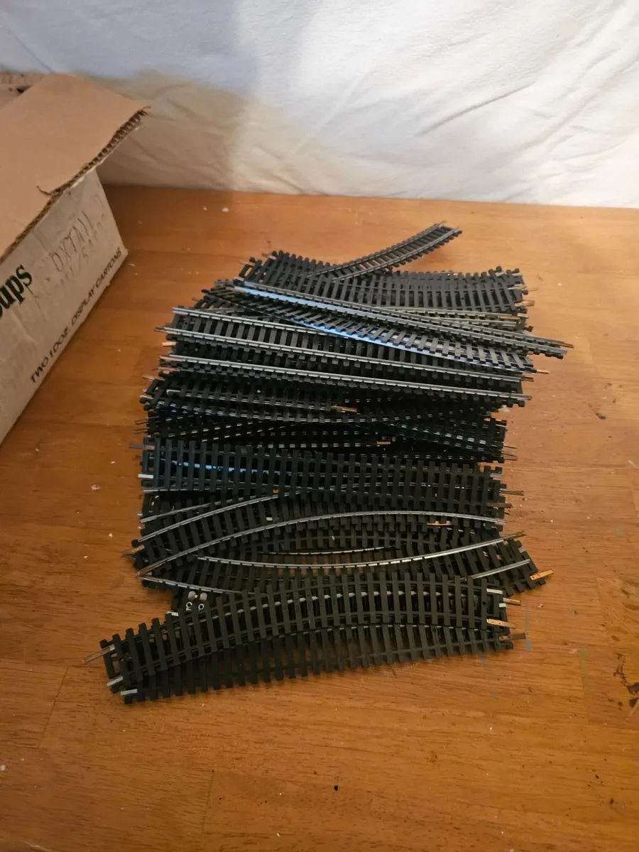 Hornby Lima OO Gauge Track 72 Pieces - Image 4
